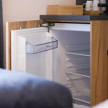 Nest Apartment *