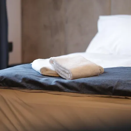 Nest Apartment